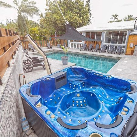 L'Avocat 1 Avec Piscine Chauffee Et Jacuzzi A Partager Vila Le Tampon Exterior foto