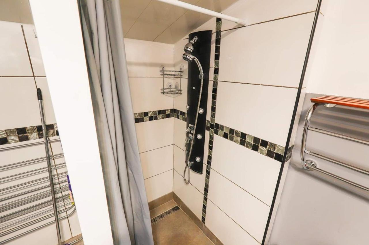 L'Avocat 1 Avec Piscine Chauffee Et Jacuzzi A Partager Vila Le Tampon Exterior foto